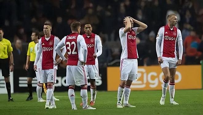 的赛季中更 的赛季中更