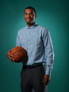 还掀起了一 还掀起了一